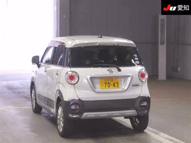 DAIHATSU CAST