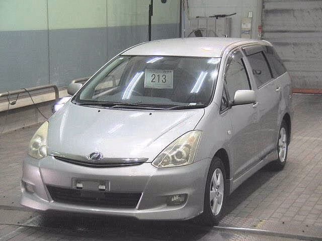 TOYOTA WISH