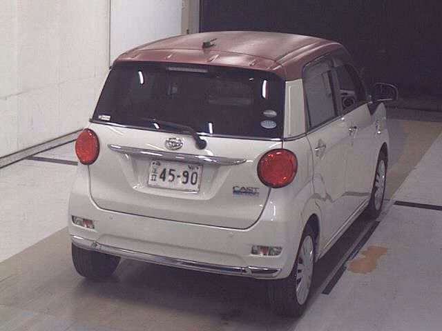 DAIHATSU CAST