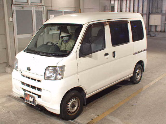 TOYOTA PIXIS VAN