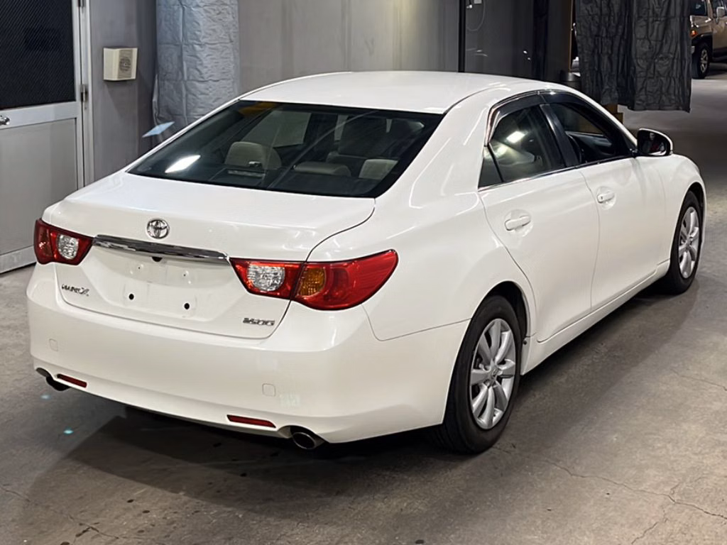 TOYOTA MARK X