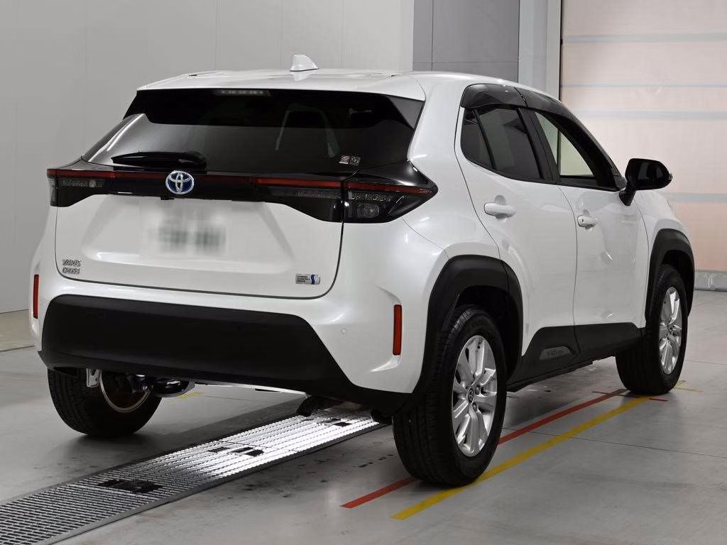 TOYOTA YARIS CROSS