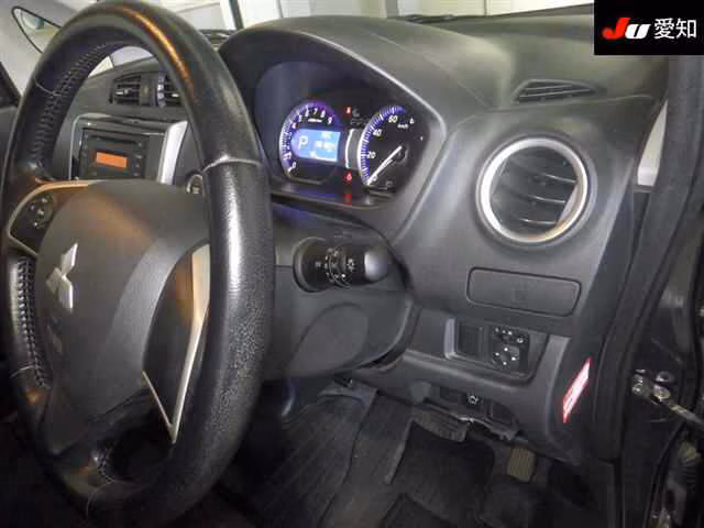 MITSUBISHI EK CUSTOM