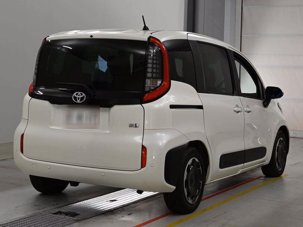 TOYOTA SIENTA