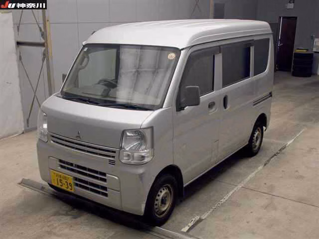 MITSUBISHI MINICAB