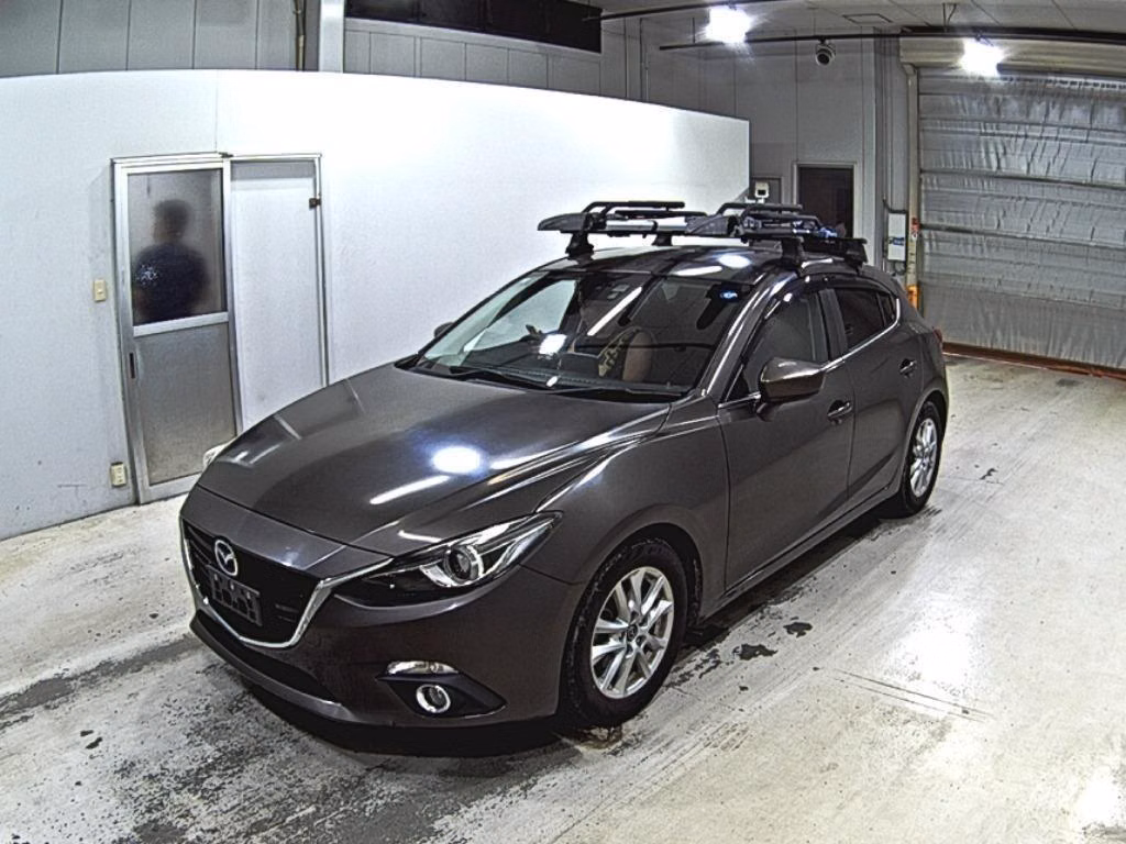 MAZDA AXELA