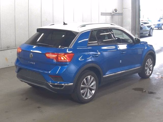 VOLKSWAGEN T-ROC