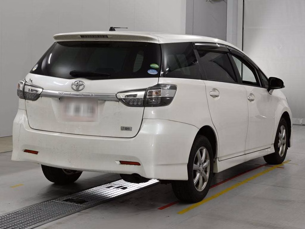 TOYOTA WISH