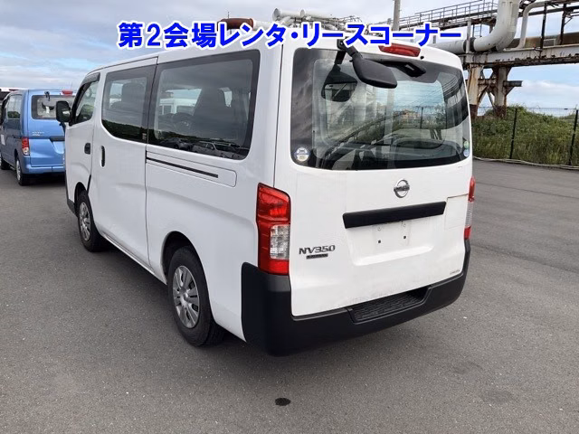 NISSAN NV350 CARAVAN