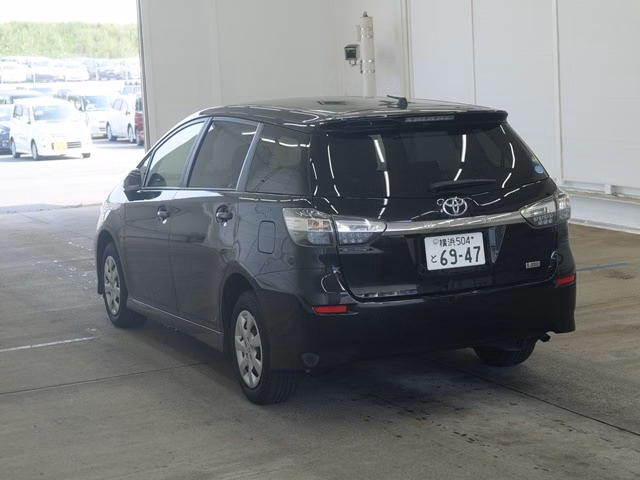 TOYOTA WISH