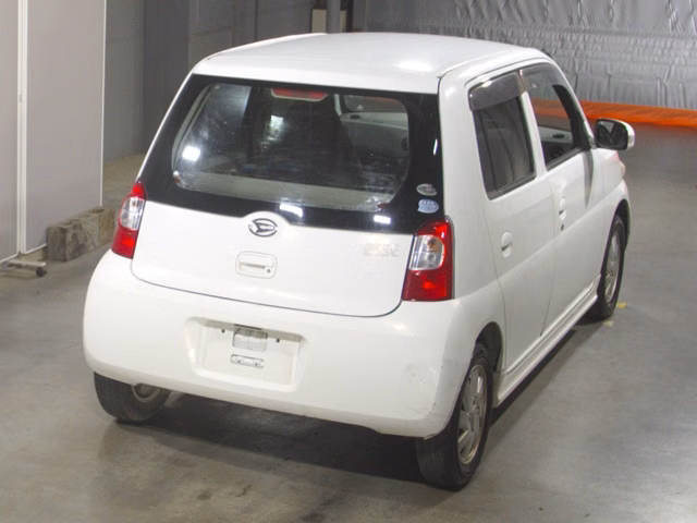 DAIHATSU ESSE