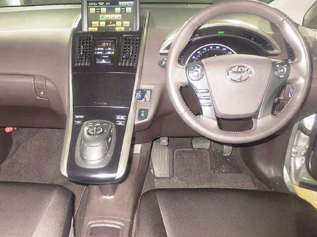 TOYOTA SAI