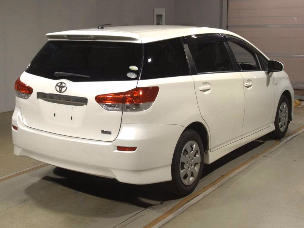 TOYOTA WISH