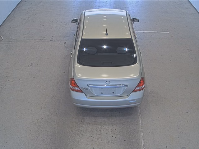 NISSAN TIIDA LATIO