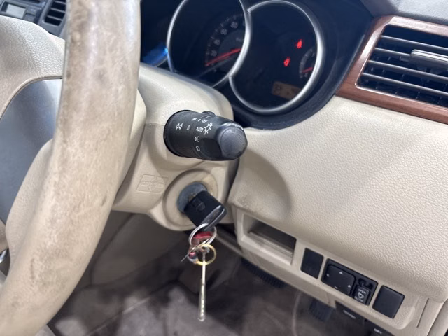 NISSAN TIIDA LATIO