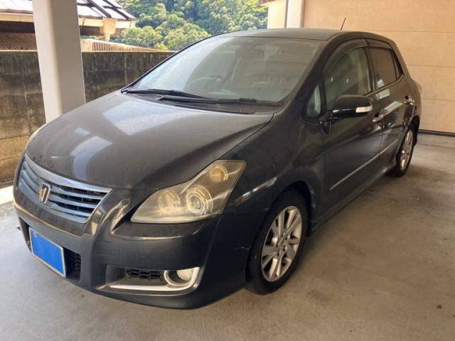 TOYOTA BLADE