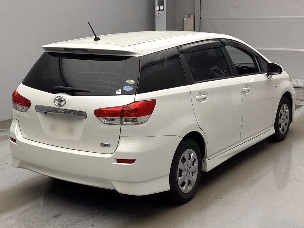 TOYOTA WISH