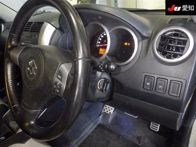 SUZUKI ESCUDO