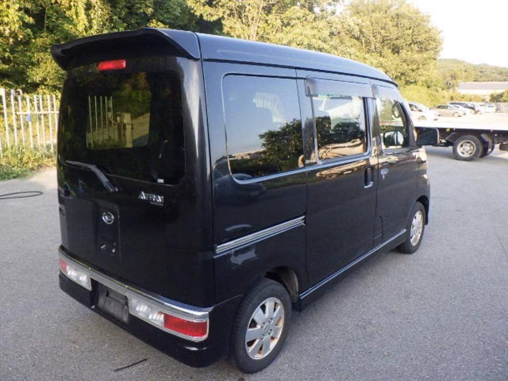 DAIHATSU ATRAI