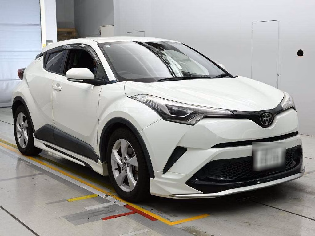 TOYOTA C-HR