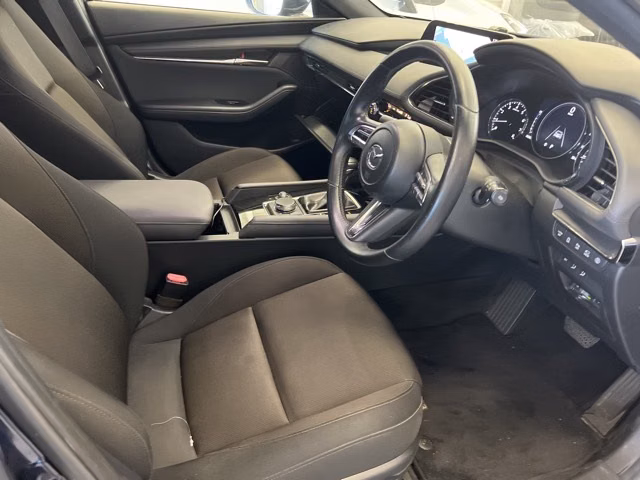 MAZDA MAZDA3