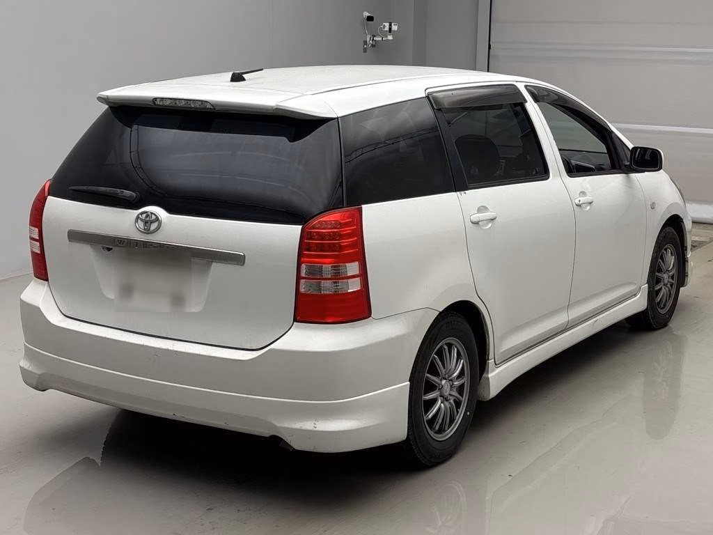 TOYOTA WISH