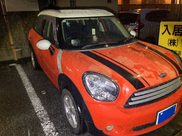 MINI CROSSOVER