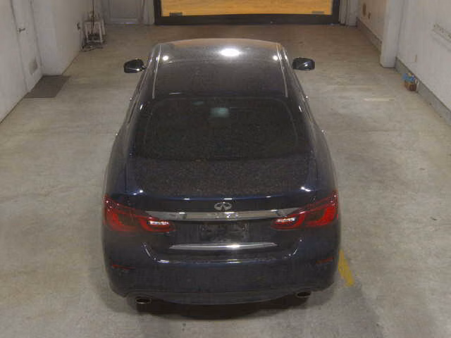 NISSAN FUGA