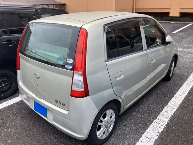 DAIHATSU MIRA