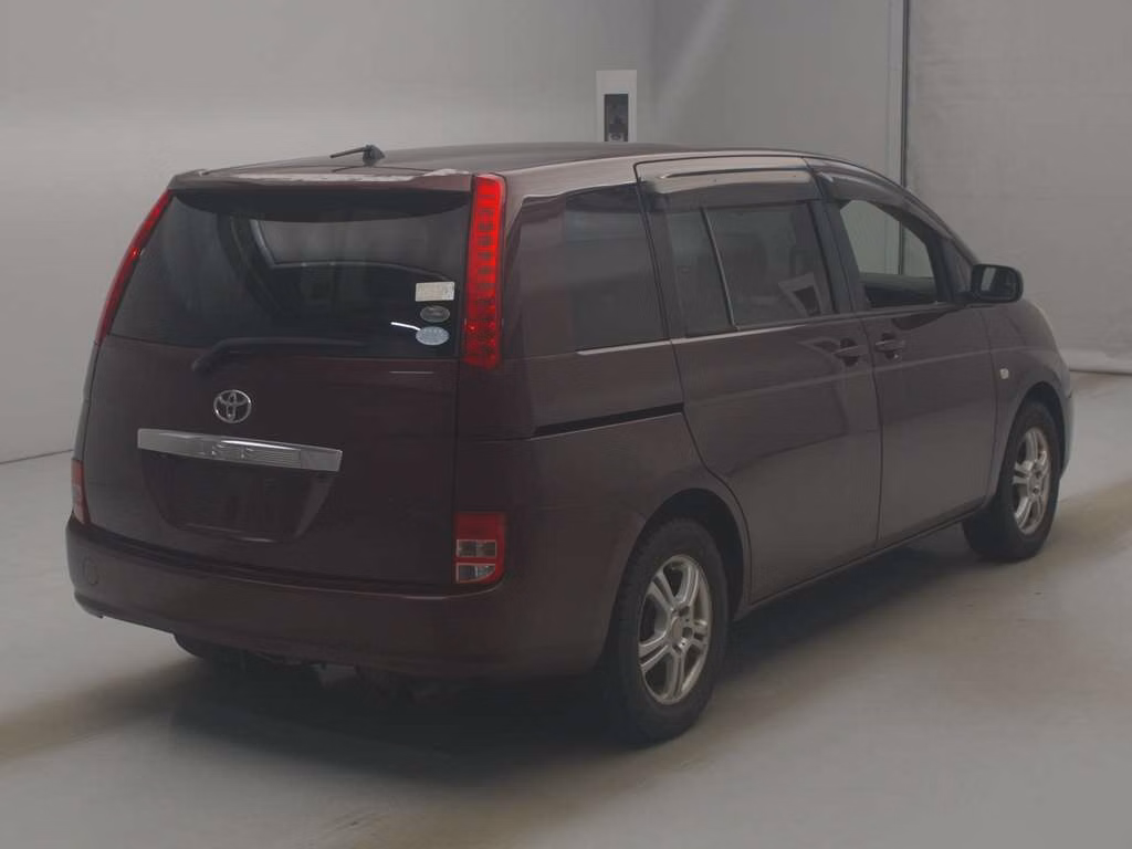 TOYOTA ISIS
