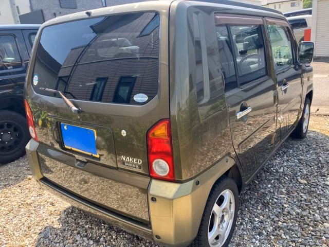 DAIHATSU NAKED