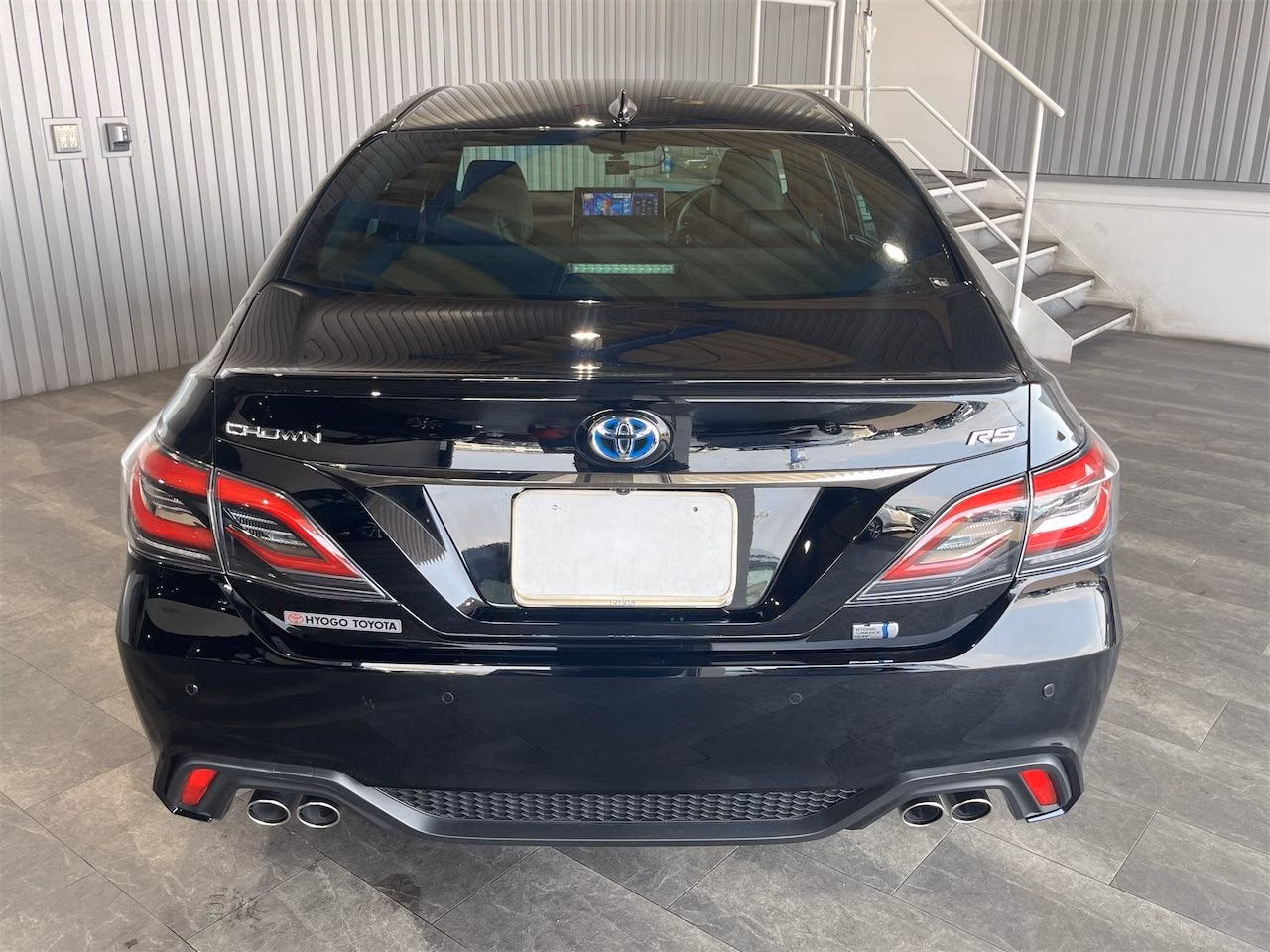 TOYOTA CROWN