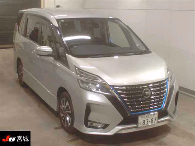 NISSAN SERENA