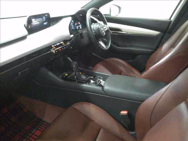 MAZDA MAZDA3