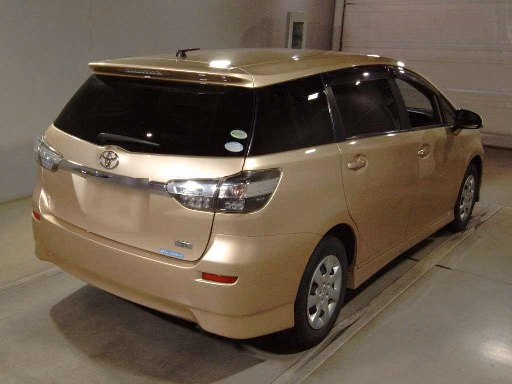 TOYOTA WISH
