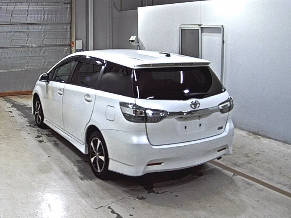 TOYOTA WISH