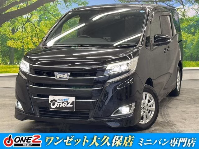 TOYOTA NOAH