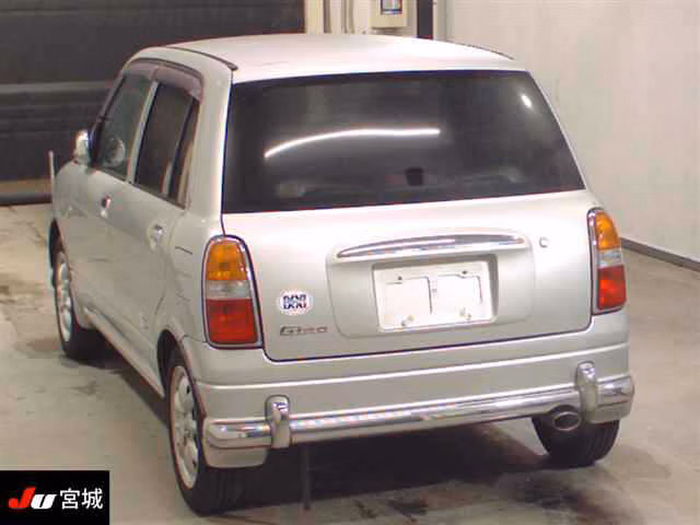 DAIHATSU MIRA GINO