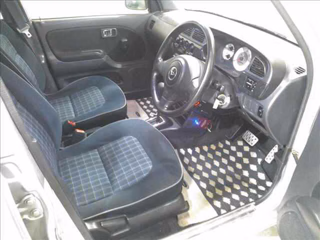 DAIHATSU MIRA GINO