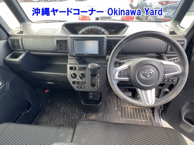TOYOTA PIXIS MEGA