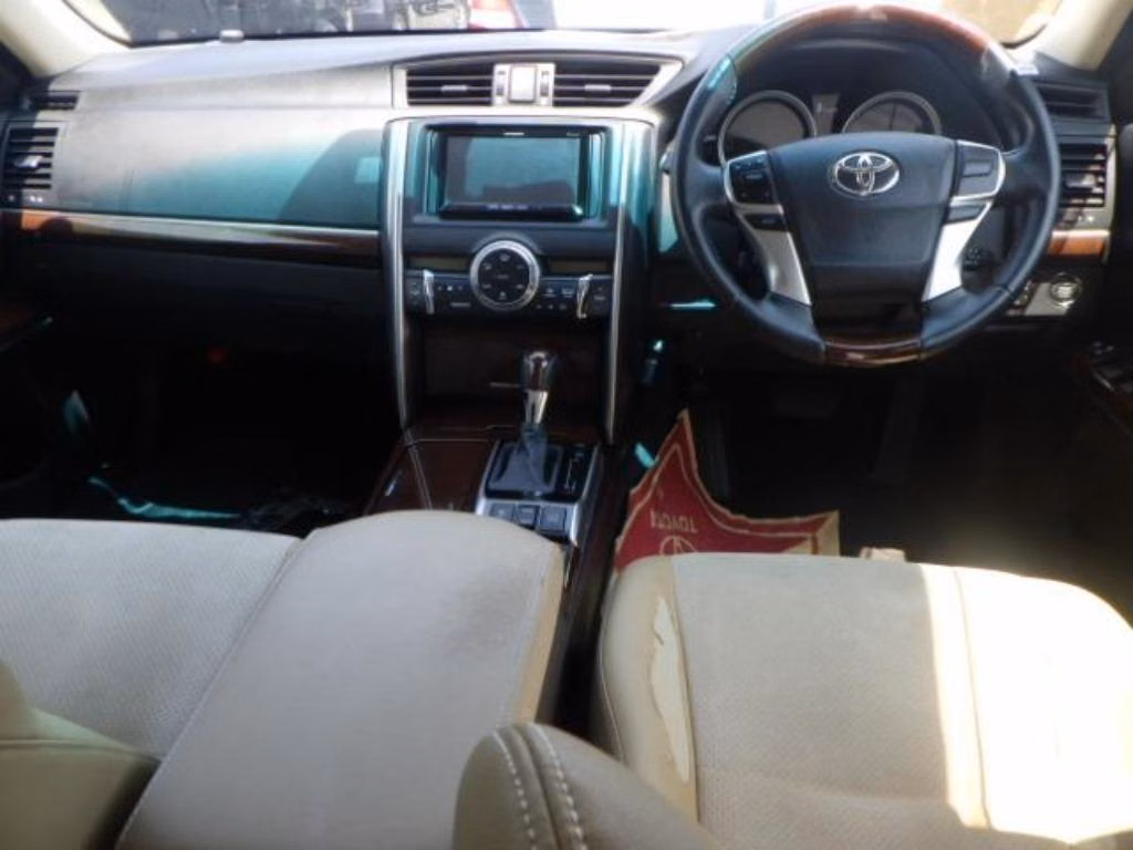 TOYOTA MARK X
