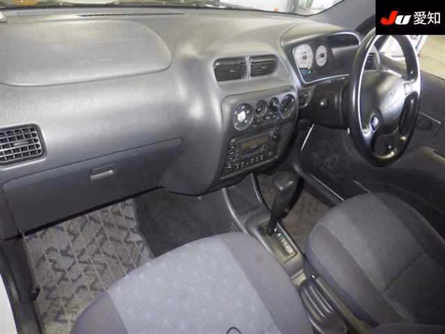DAIHATSU TERIOS KID