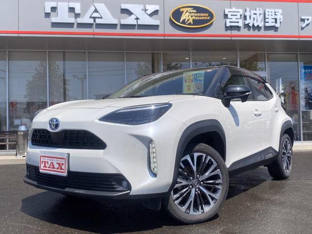 TOYOTA YARIS CROSS
