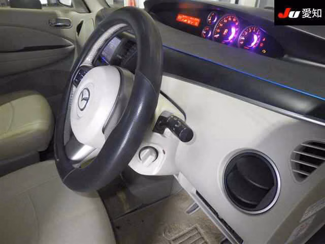 MAZDA BIANTE