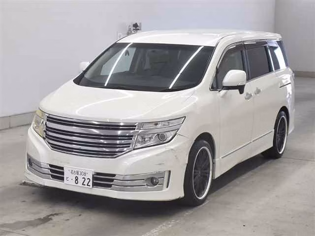 NISSAN ELGRAND