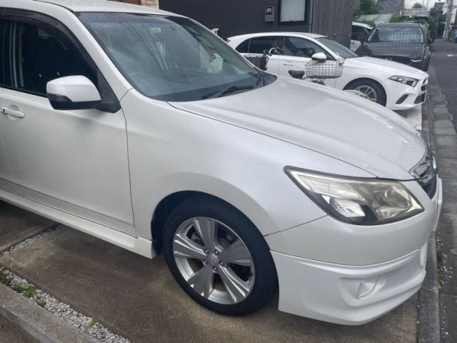 SUBARU EXIGA