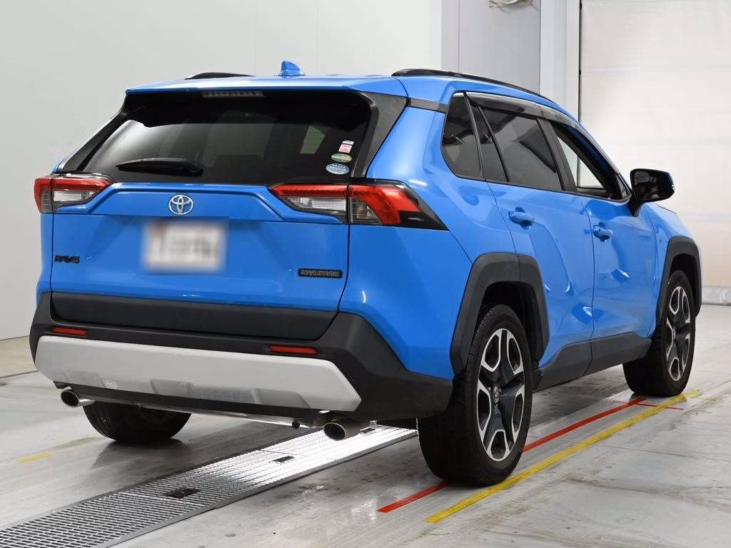TOYOTA RAV4