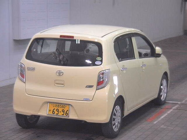 TOYOTA PIXIS EPOCH
