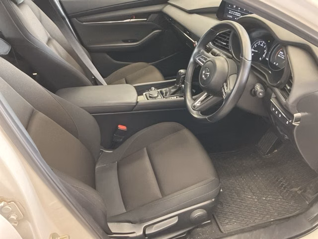 MAZDA MAZDA3