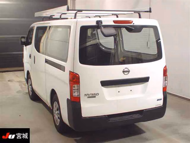 NISSAN NV350 CARAVAN